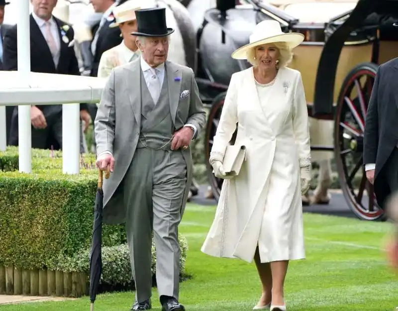 re carlo e camilla alla royal ascot 2023 1