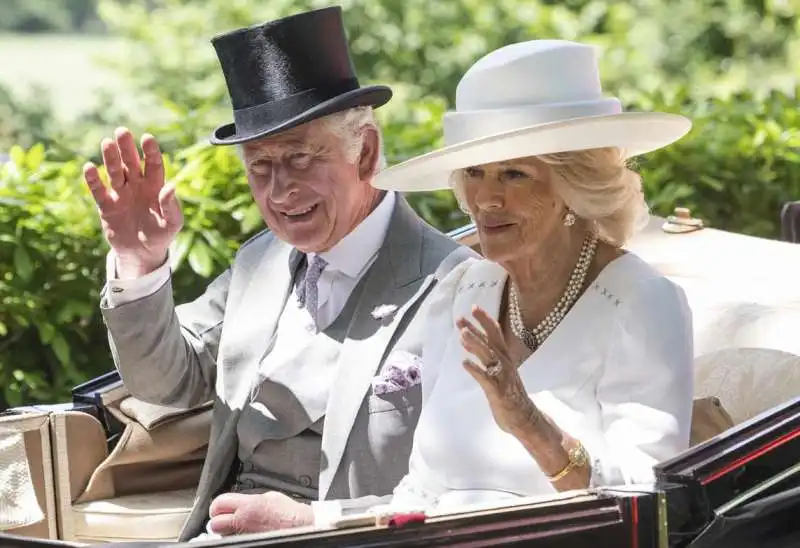 re carlo e camilla alla royal ascot 2023 7