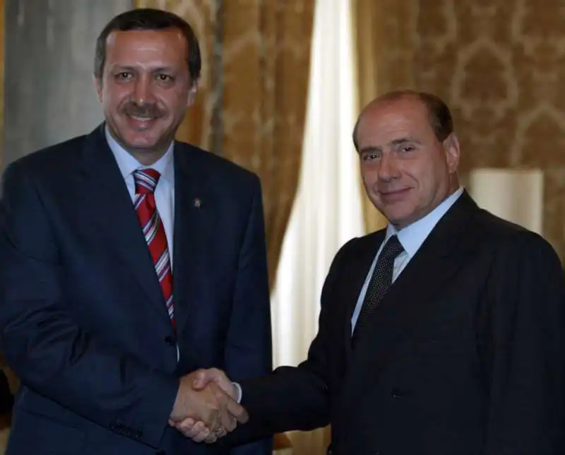 recep tayyip erdogan con silvio berlusconi  