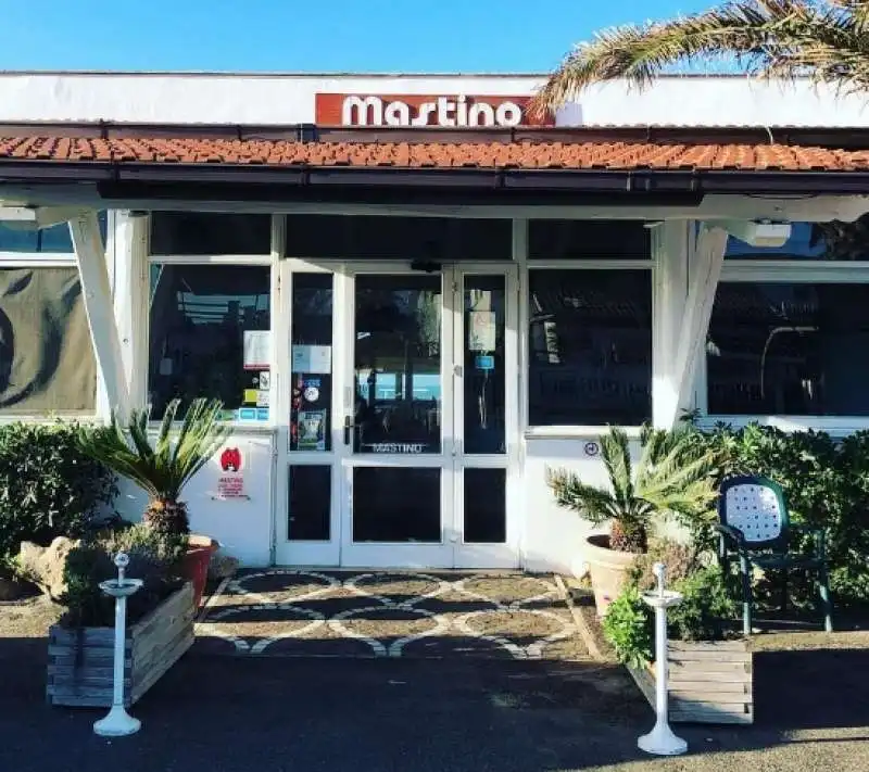 ristorante mastino fregene  