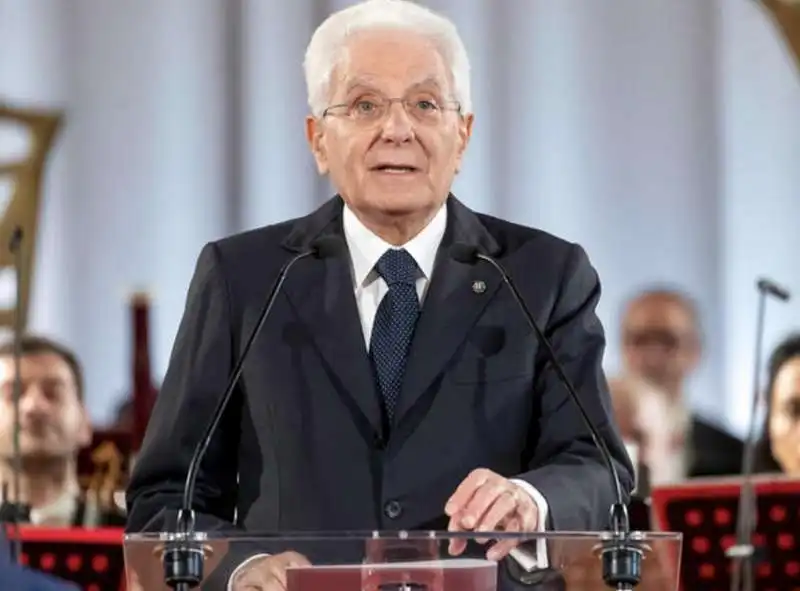 sergio mattarella al concerto della festa della repubblica 2023    2