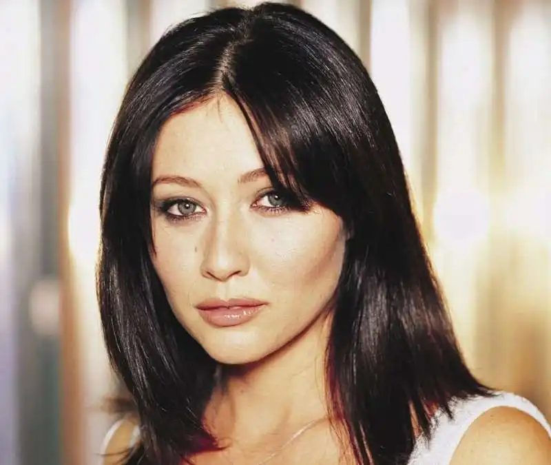 shannen doherty  in streghe 