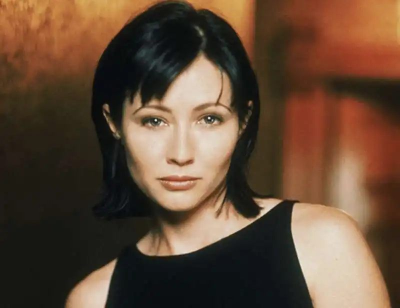 shannen doherty  in streghe  