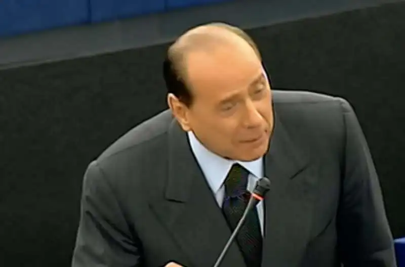 silvio berlusconi contro martin schulz al parlamento europeo 3