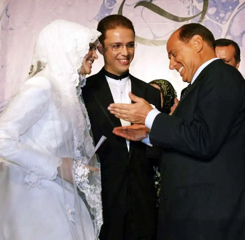 silvio berlusconi testimone al matrimonio del figlio di erdogan 