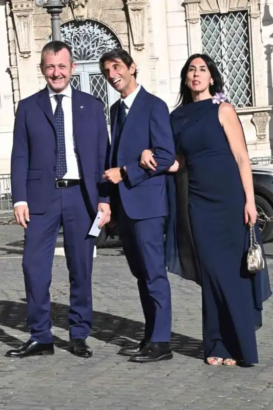 andrea delmastro con giovanni e alessia donzelli  ricevimento quirinale 2 giugno 2024   