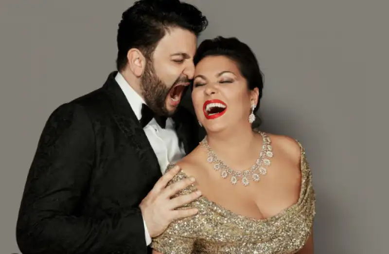 ANNA NETREBKO E SUO MARITO YUSIF EYVAZOV