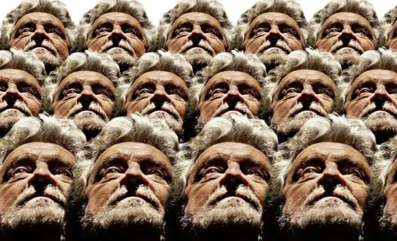 BEPPE GRILLO - FOTOMONTAGGIO DAL BLOG