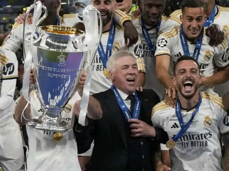 carlo ancelotti champions league . 1