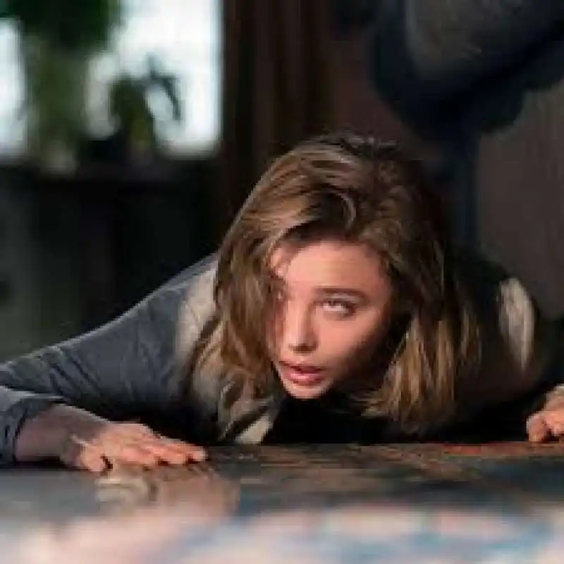 chloe grace moretz in greta