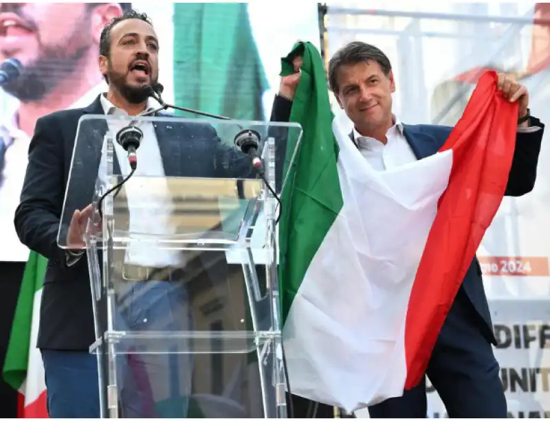 conte manifestazione contro meloni piazza santi apostoli