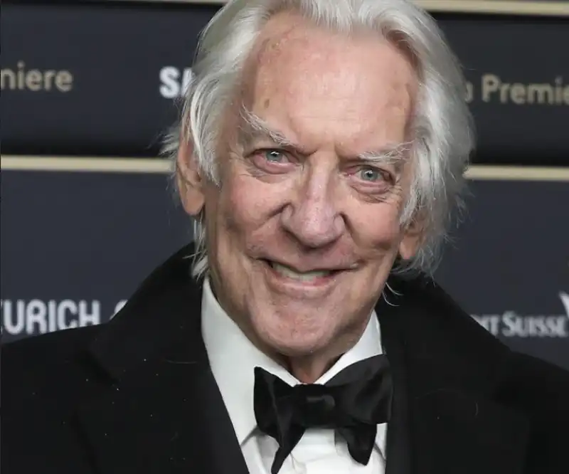 donald sutherland  11