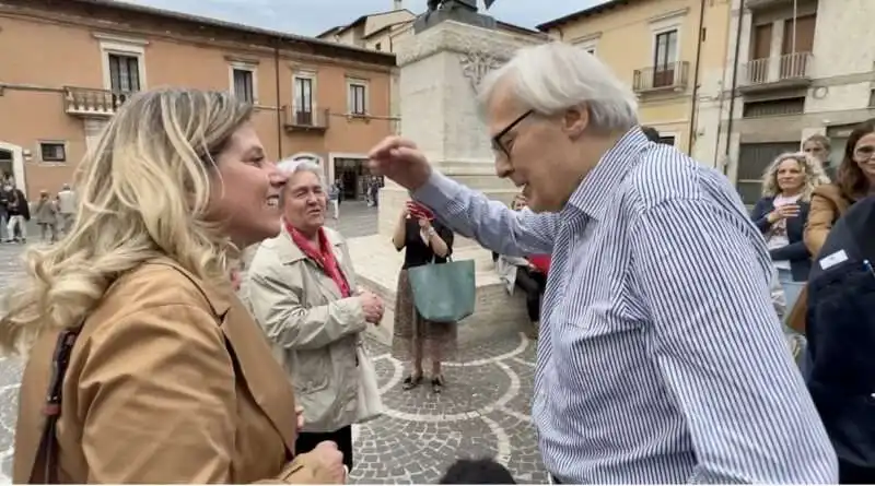 il tour elettorale di vittorio sgarbi 6