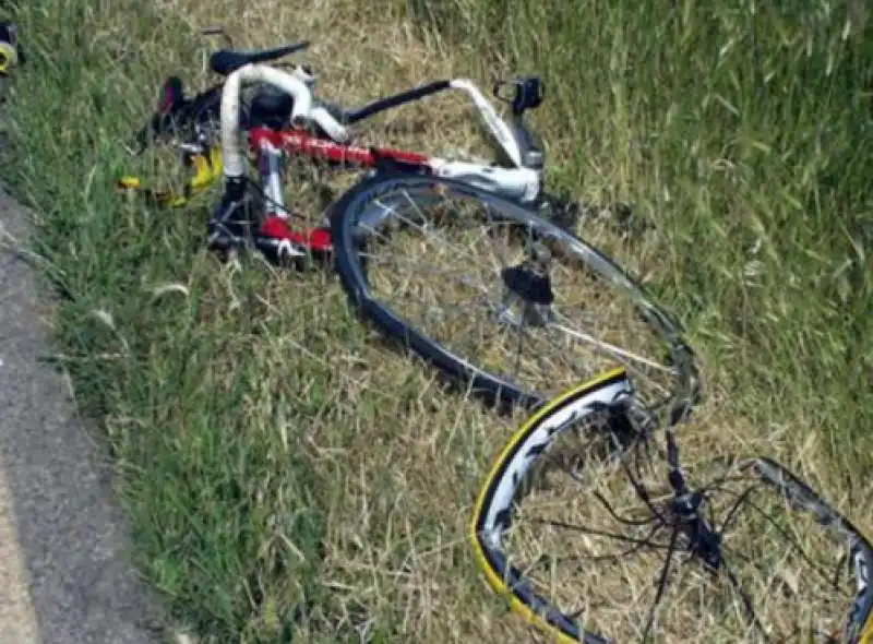 incidente in bicicletta   4