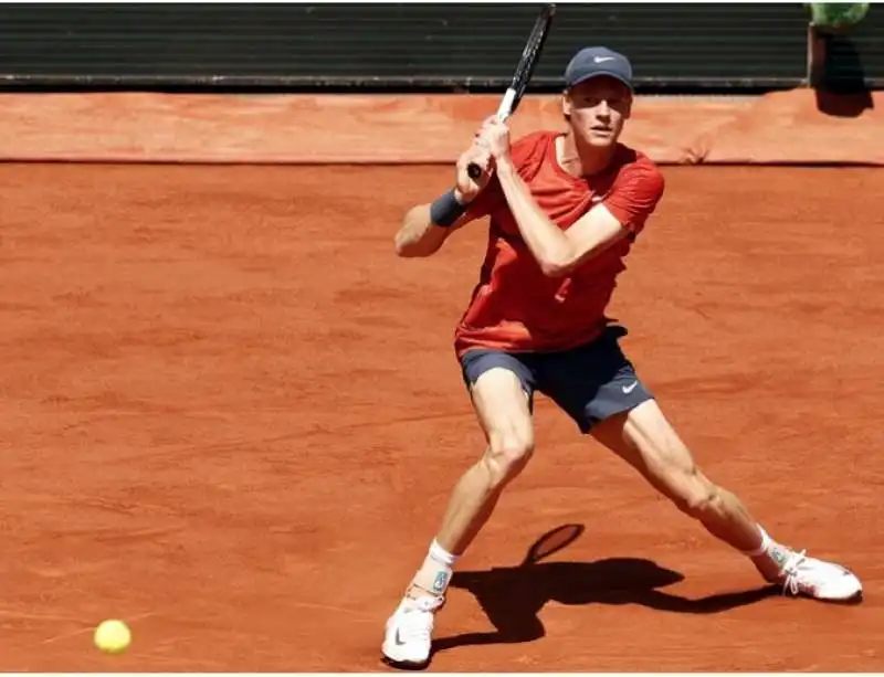 JANNIK SINNER - ROLAND GARROS