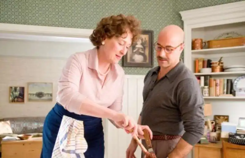 JULIE & JULIA