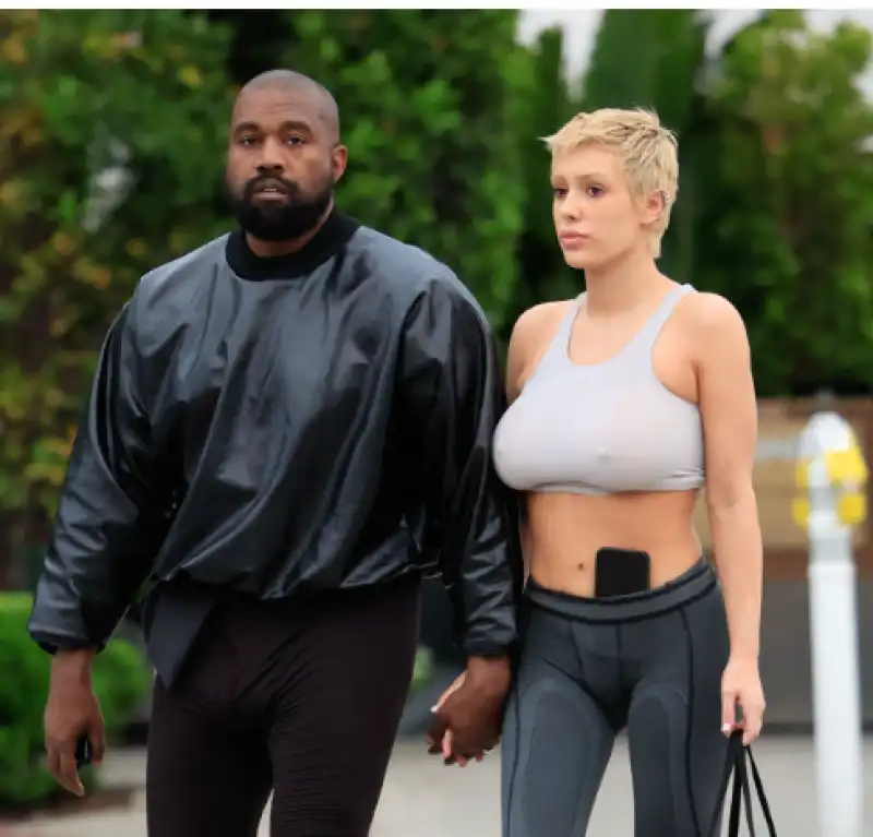 kanye west bianca censori