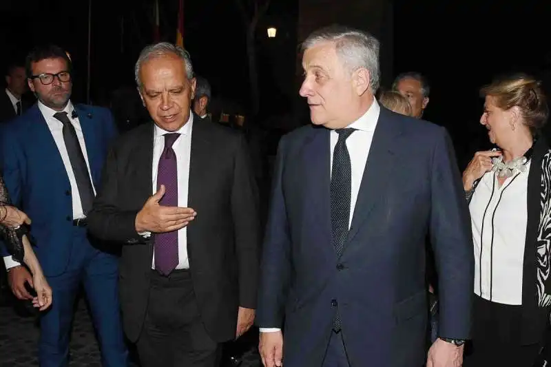 matteo piantedosi antonio tajani