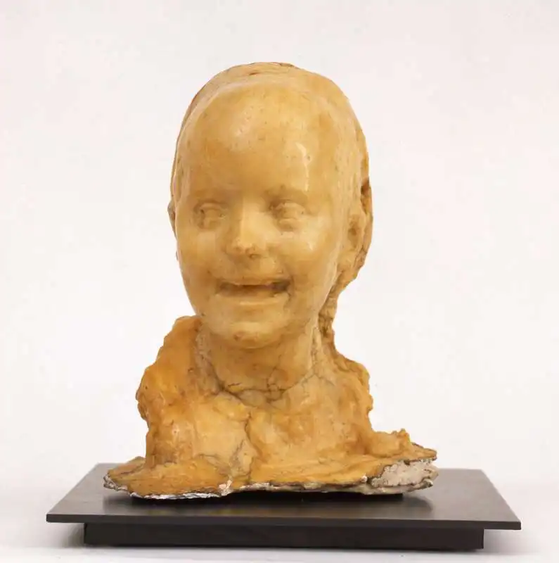 medardo rosso   la petite rieuse