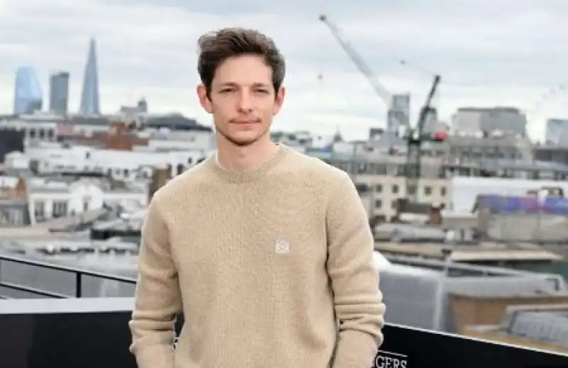 mike faist 2