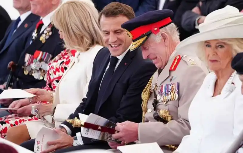 re carlo, la regin camilla in normandia, emmanuel e brigitte macron 2