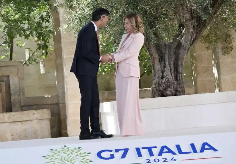 rishi sunak   giorgia meloni       g7 borgo egnazia 