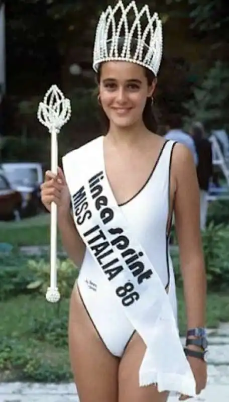 roberta capua   miss italia 1986