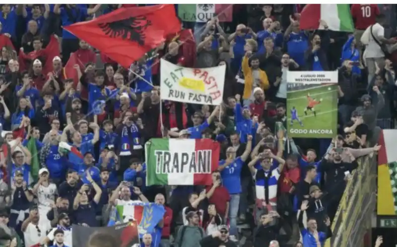 tifosi italiani in germania - europei