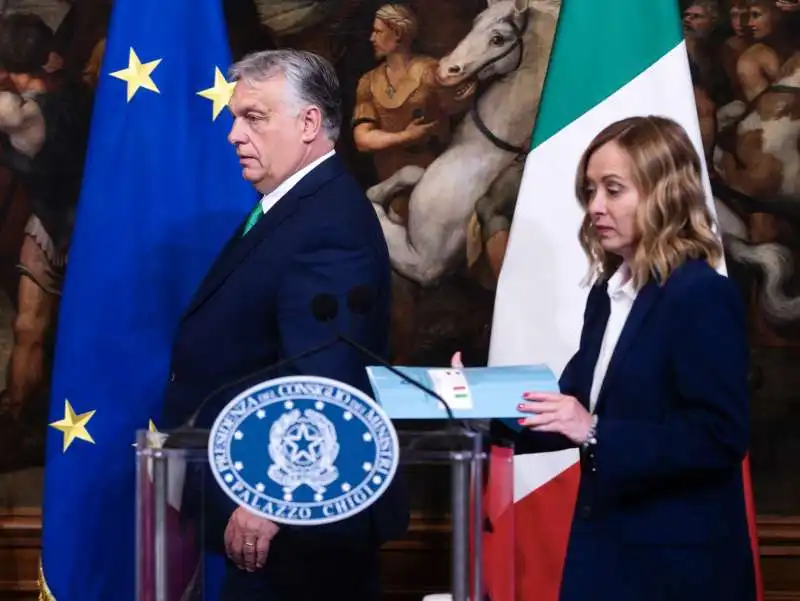 viktor orban e giorgia meloni   3