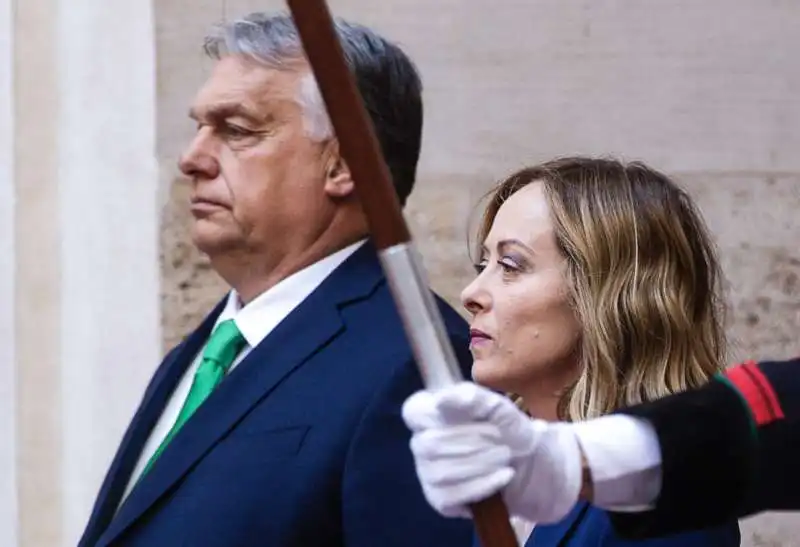 viktor orban e giorgia meloni   4