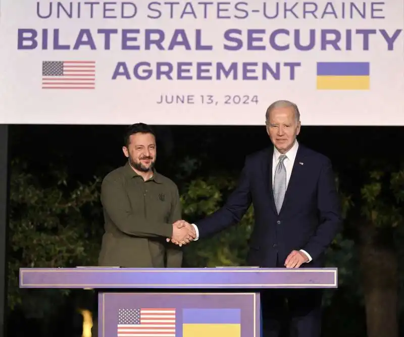 volodymyr zelensky e joe biden   bilaterale al g7 di borgo egnazia   2