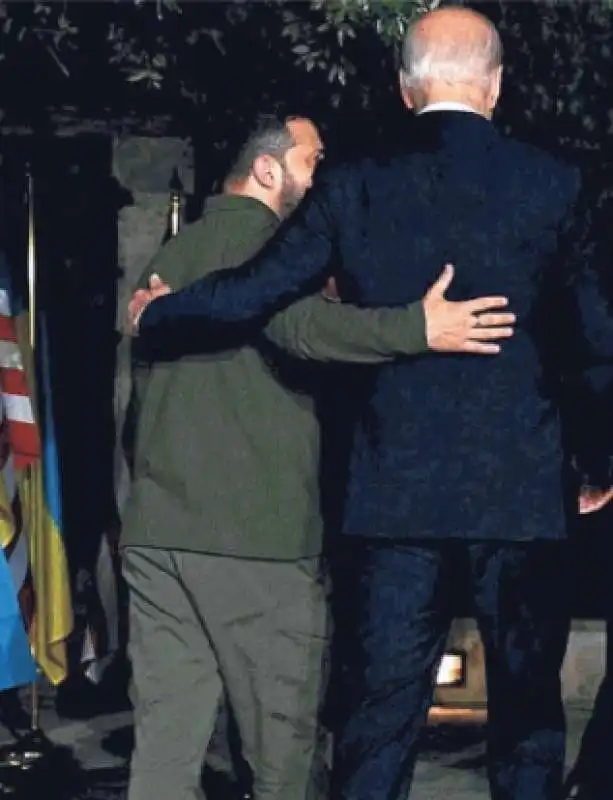 ZELENSKY E JOE BIDEN