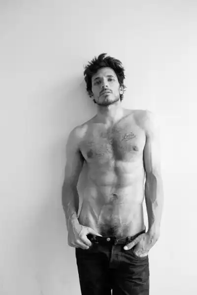 andres velencoso FOTO BY TERRY RICHARDSON 