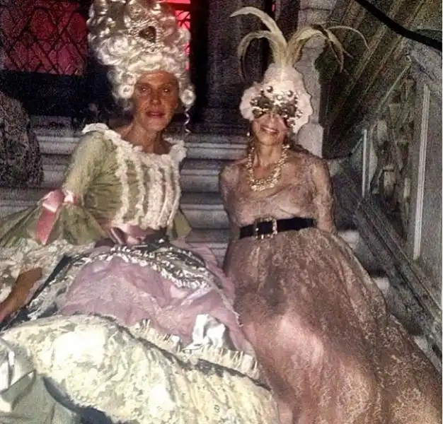 ANNA DELLO RUSSO E FRANCA SOZZANI DA INSTAGRAM DI ANNA DELLO RUSSO 