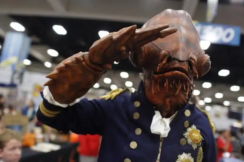 COMIC CON SAN DIEGO ADMIRAL ACKBAR 