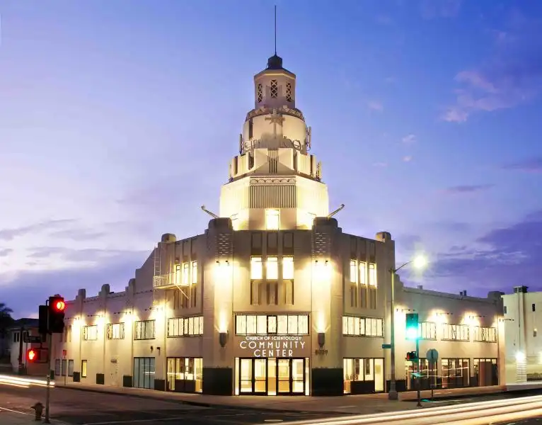 IL COMMUNITY CENTER DI SCIENTOLOGY A LOS ANGELES 