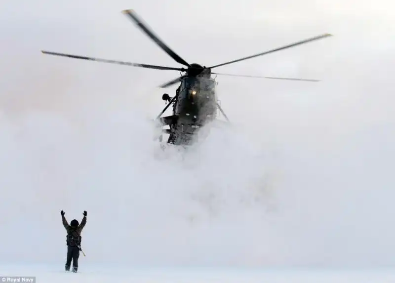 CONCORSO FOTOGRAFICO ROYAL NAVY 