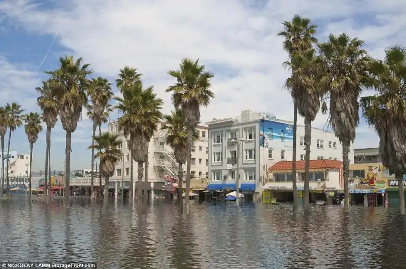 EFFETTO INNALZAMENTO DEL LIVELLO DEL MARE VENICE BEACH CALIFORNIA DOPO 