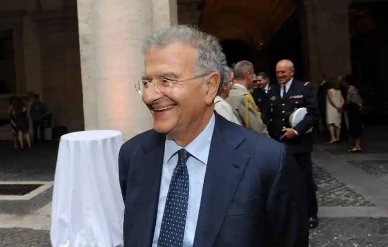 Fabrizio Cicchitto 