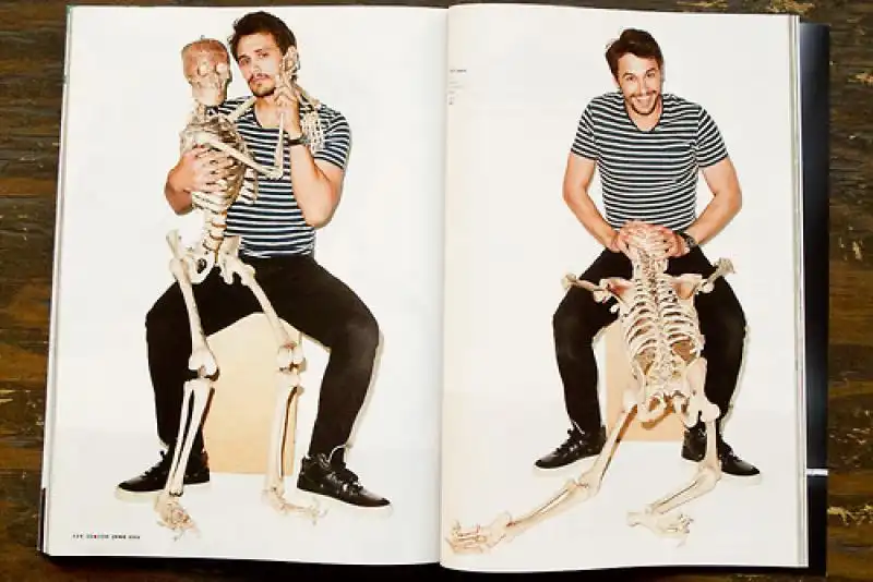 JAMES FRANCO PER GQ FOTO BY TERRY RICHARDSON 