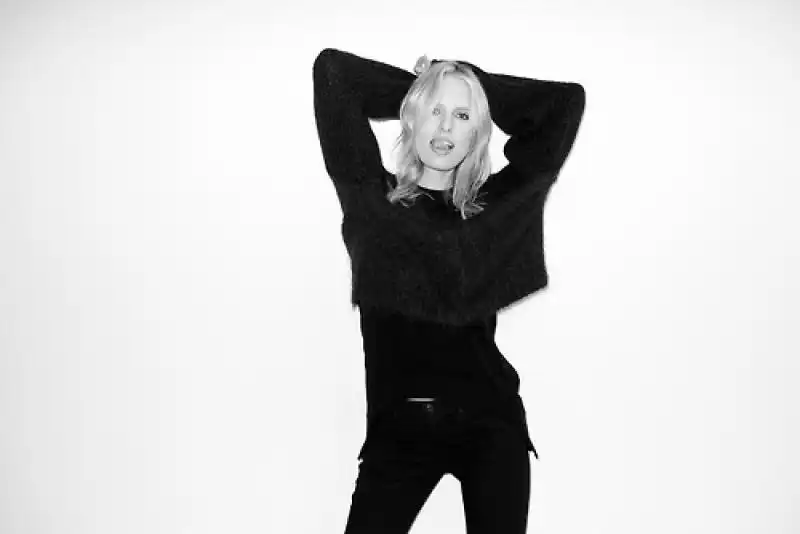 Karolina Kurkova FOTO BY TERRY RICHARDSON 