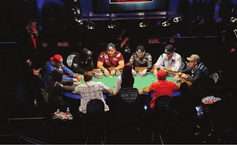 POKER TEXAS HOLDEM 