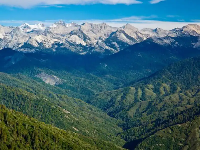 SEQUOIA AND KINGS CANYON NATIONAL PARK CALIFORNIA 