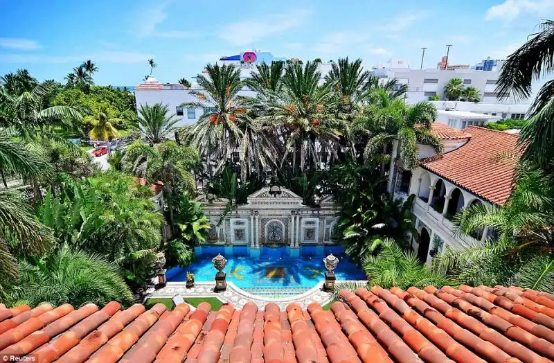 VILLA VERSACE A MIAMI 