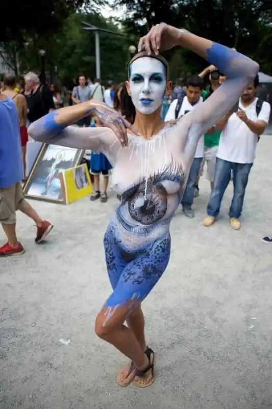 body painting day 70