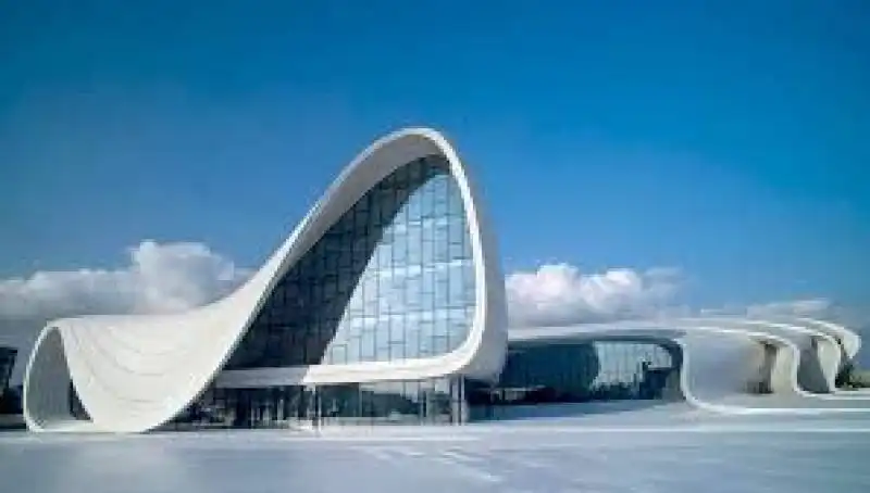 centro culturale Heydar Aliyev a Baku, Azerbaijan.