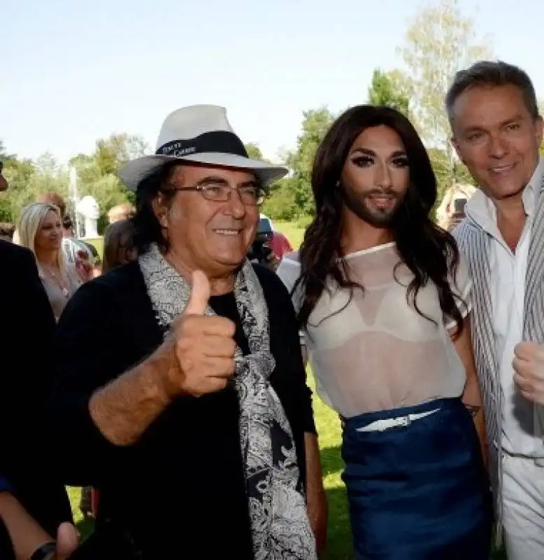 conchita wurst, al bano carrisi e alfons haider a klagenfurt