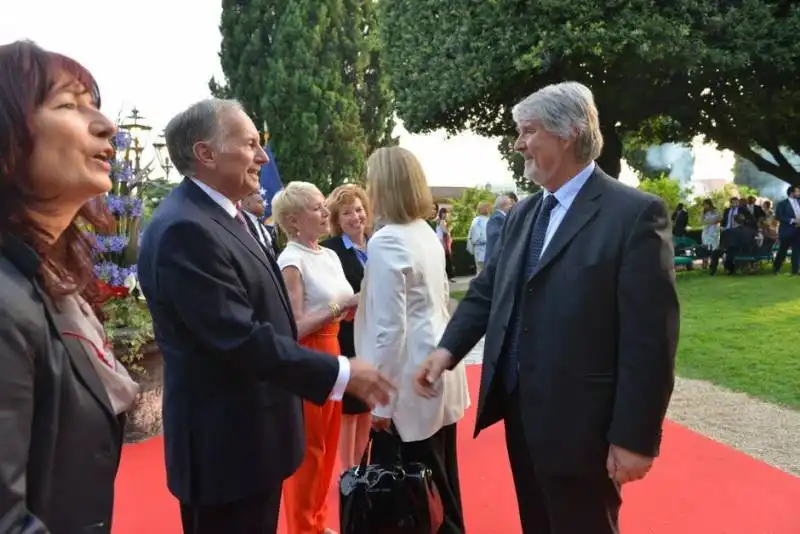 federica mogherini e linda douglass john phillips con giuliano poletti