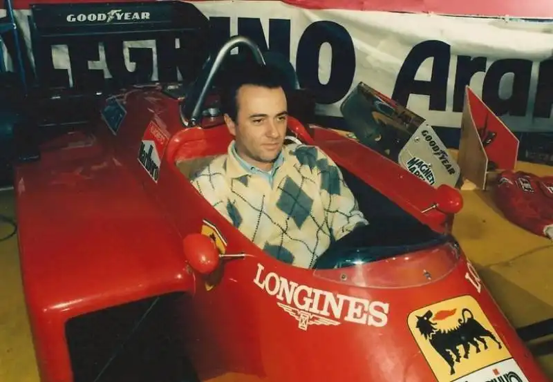 giorgio faletti sulla ferrari di gilles villeneuve