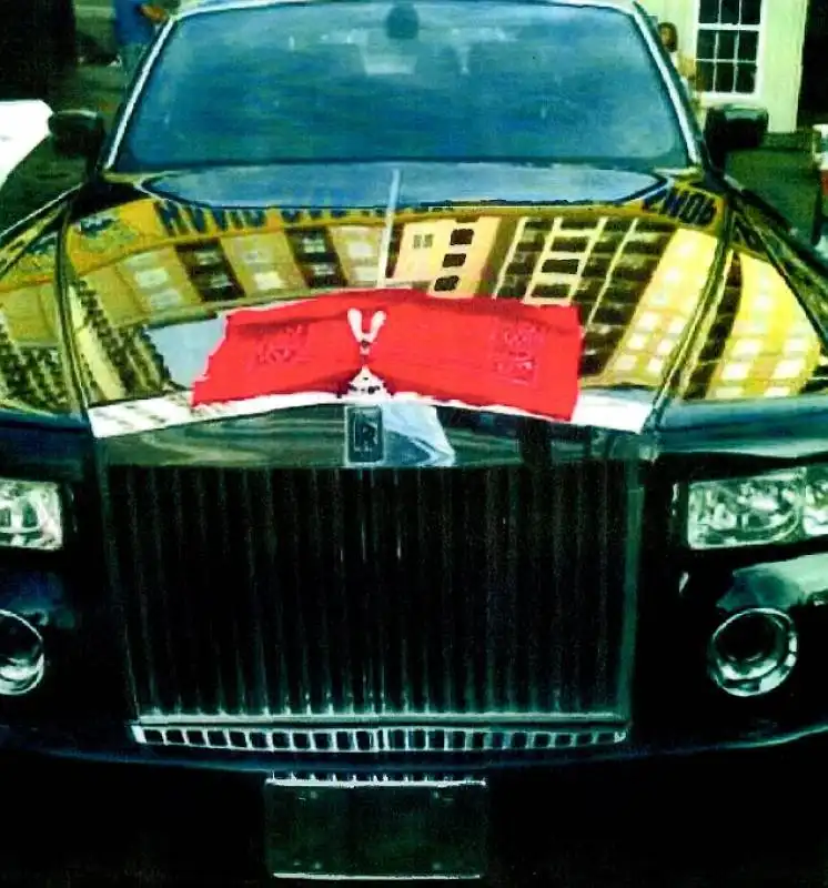 la rolls royce di baston